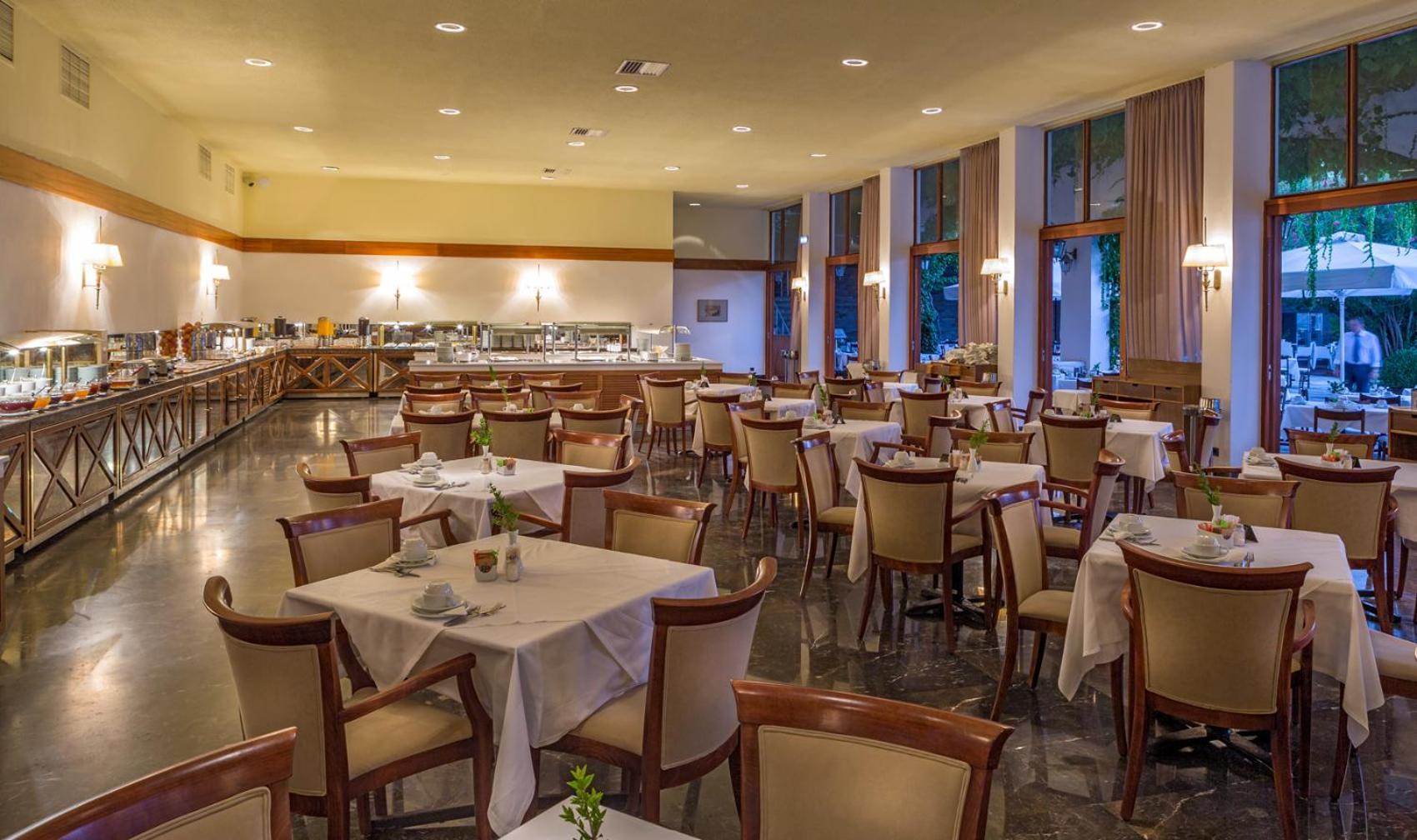 Skiathos Palace Hotel Koukounaries Exterior photo