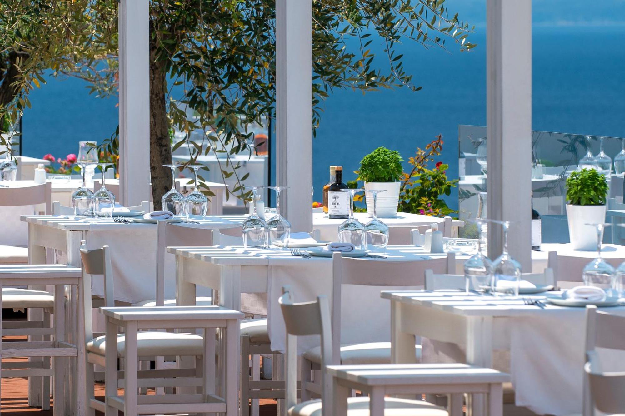 Skiathos Palace Hotel Koukounaries Exterior photo